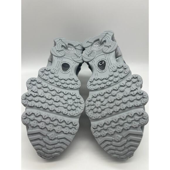 Nike Shox TL Men's Size 10 Wolf Grey Iron Grey Running Shoes AV3595-015 - Picture 12 of 16